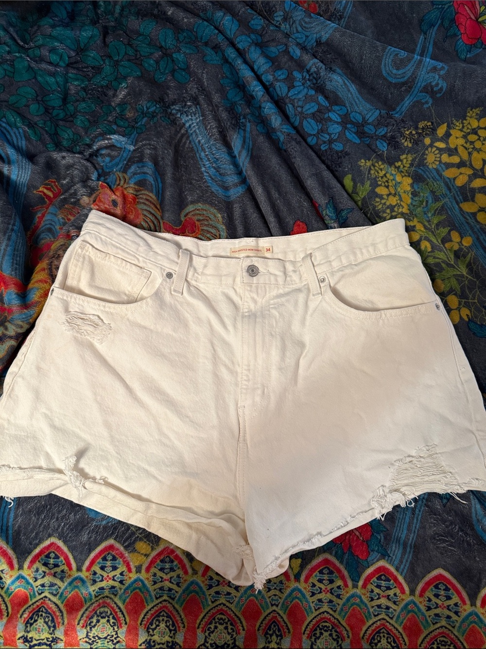 Levi's White Distressed Women's Denim Shorts